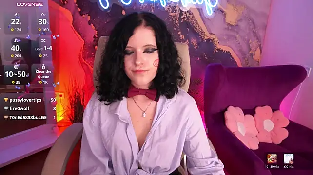 Curly_Cleo