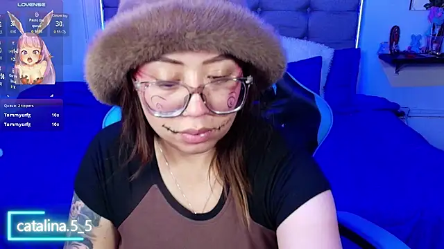 Kata_Bigboobs