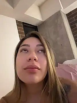 Latina_vanessa