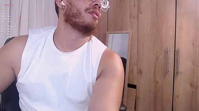 anotherbigboy_ on Stripchat