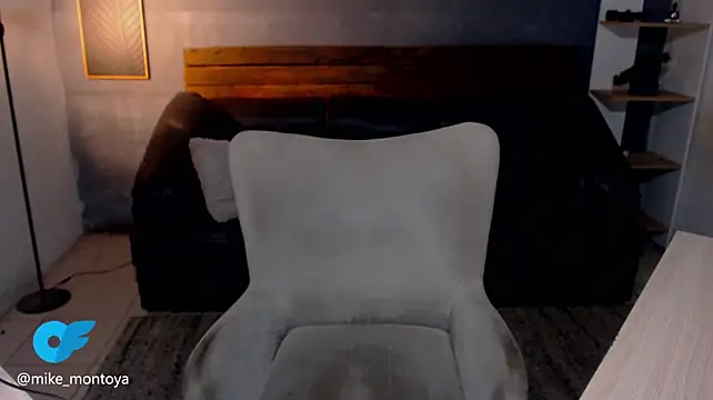 mike_montoya1 (M young) - SPIT COCK