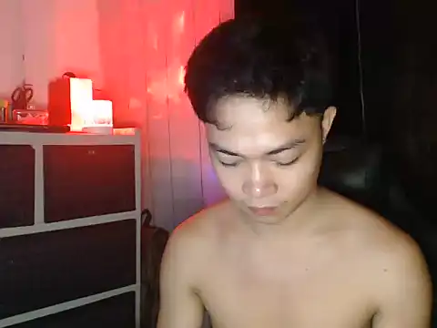 hotzachery on Stripchat
