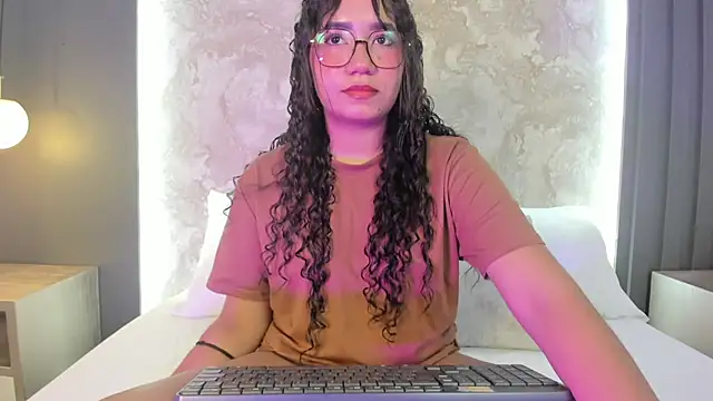 alysson_moon_