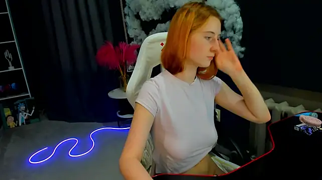 irma_s (F teen) - show boobs and show pussy 5 min