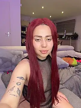 Chloee_breasts
