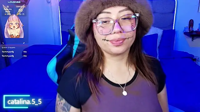Kata_Bigboobs