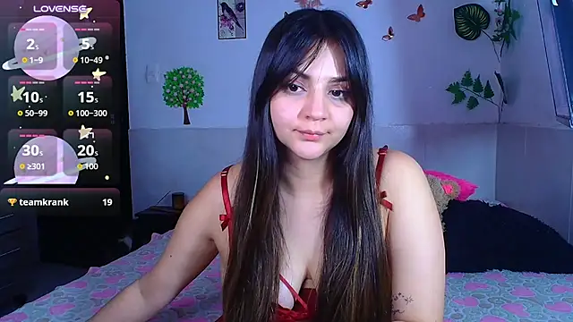 emily_cooper_t live cam on StripChat