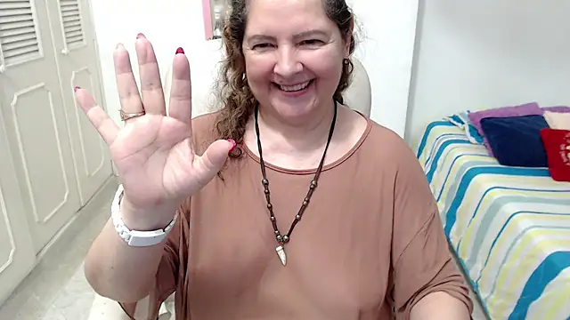 leonela_69