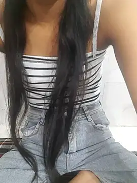 Monika_my_Darling@xh live cam on StripChat
