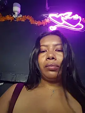 Pauli_O live cam on StripChat