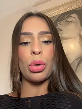 Mau_White live sex cam