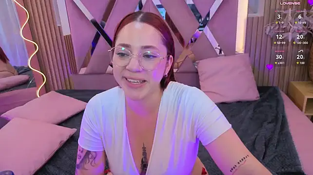 ANNE_TAY1