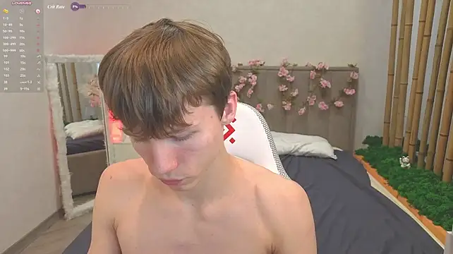 cumte_boy (M twink) - Naked yoga pose🧘