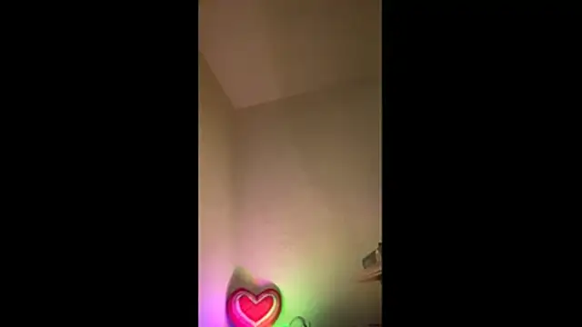Guyst049