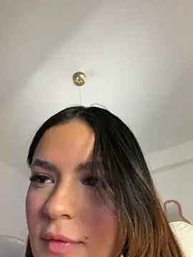 itsclaiire (F young) - 💓 off panties and show pussy 💓