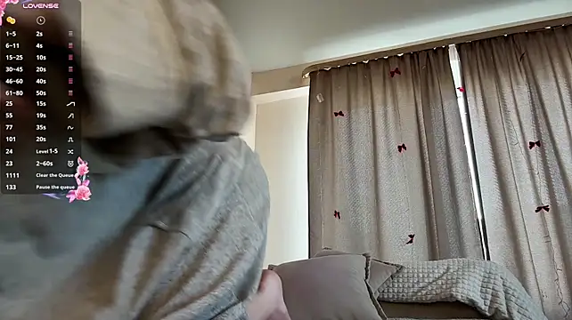 FruityXo webcam