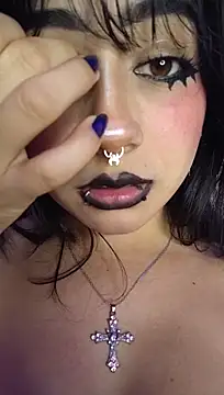 Sarah_Lark- webcam