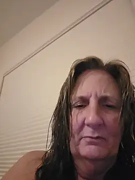SultrySummer68 webcam