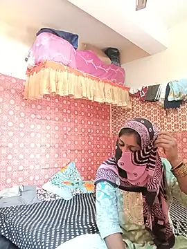 Rashi__75 webcam