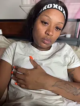 Prettywettkittycc