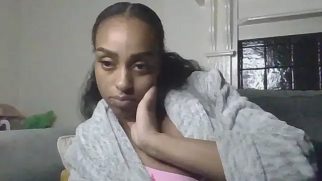 Hazel_Dollxx