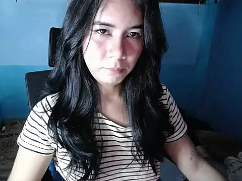 transpetite1 (T young) - SHOW SOME LOVE ND LETS PLAY UNTIL I CUM
