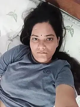 Anushka_Singh0