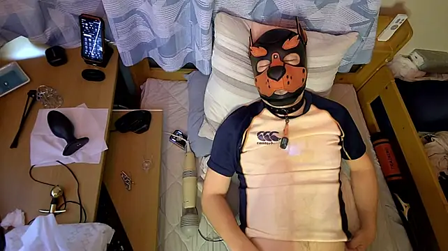 Ryuta_m live sex cam