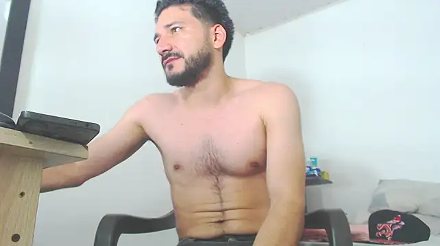 mateoothh live cam on StripChat