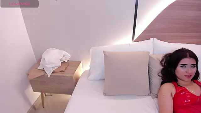 astrid_ferrani live sex cam