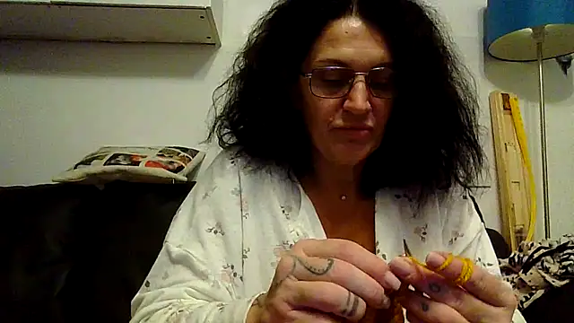 RubyyRosee live cam on StripChat