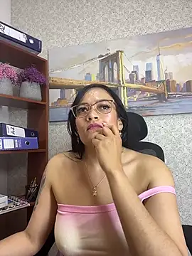 Nox_Vixen live cam on StripChat