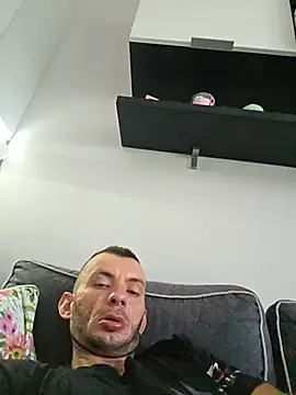 mlody2787 (Ask my age) - auto