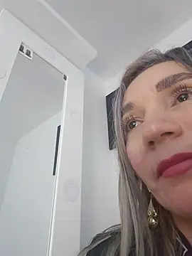 Ms_lunaRose