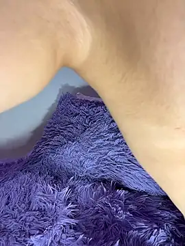 miss-lyra (F young) - More squirt 💦🥵