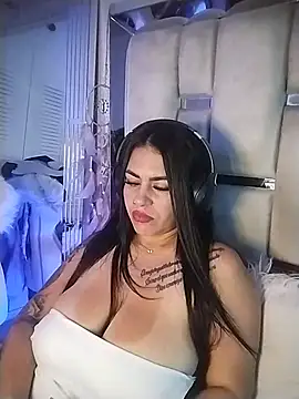 chelaqueen_