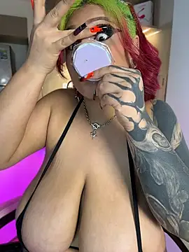 rose_blossom (F young) - Suck nipples