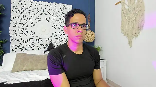 JacobDraven live cam on StripChat