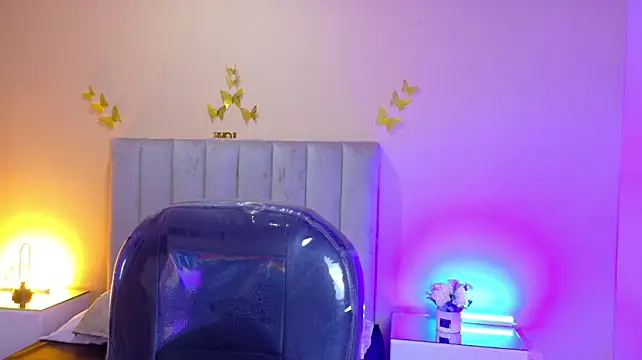 Derek_Sinn live cam on StripChat