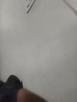 Melwin2807-- live cam on StripChat