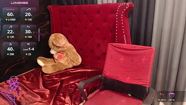 YourtsBella live cam on StripChat