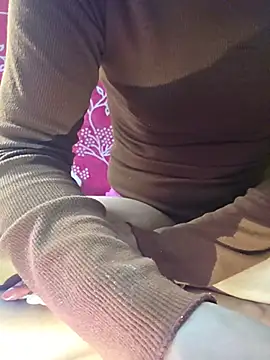 Pushpa_ji2 live cam on StripChat