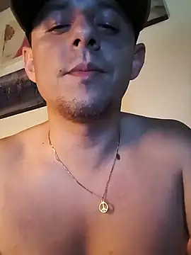 EnzoMarcell1 live cam on StripChat