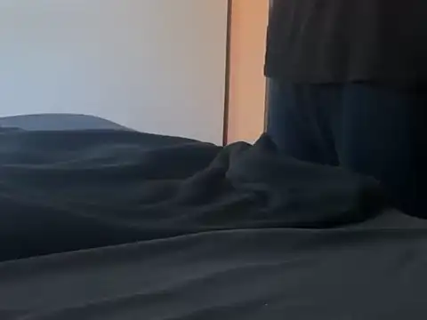 ALPHANDRE live cam on StripChat