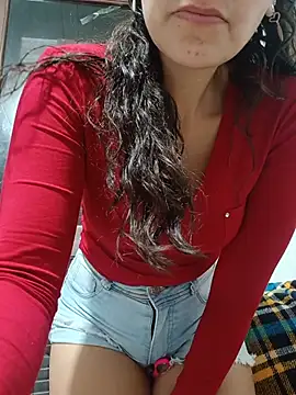 Lupita_sol live cam on StripChat