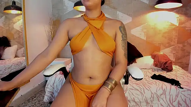 lalilabrunettee (F teen) - tits in oil 🍒😍