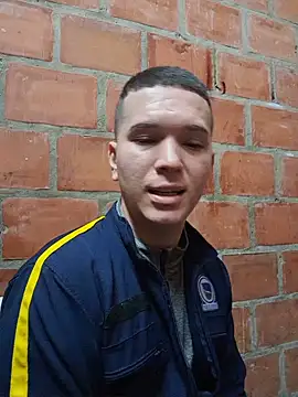 Mikedotow live cam on StripChat