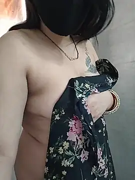 Hot_pooja2