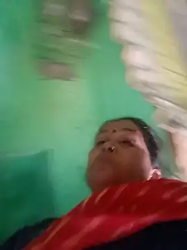 Manavi_x webcam
