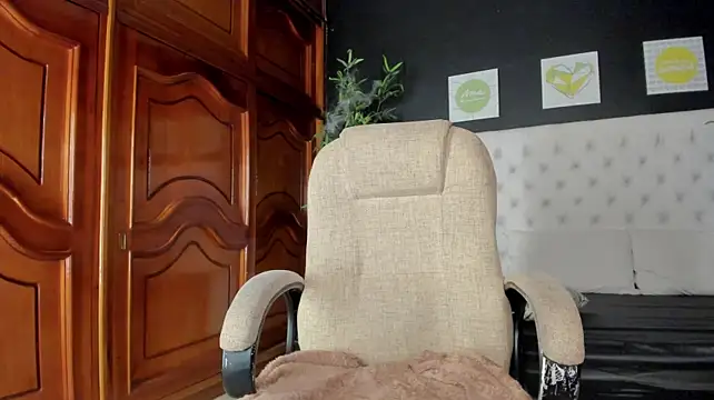 Sara_Tukson